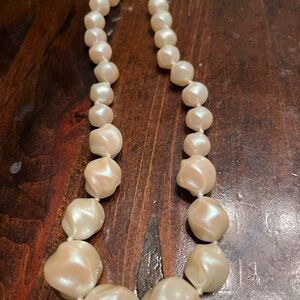 Cream Twisted Pearl Necklace